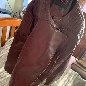 PREMIUM ULTRA STRETCH FABRIC: 75% RAYON